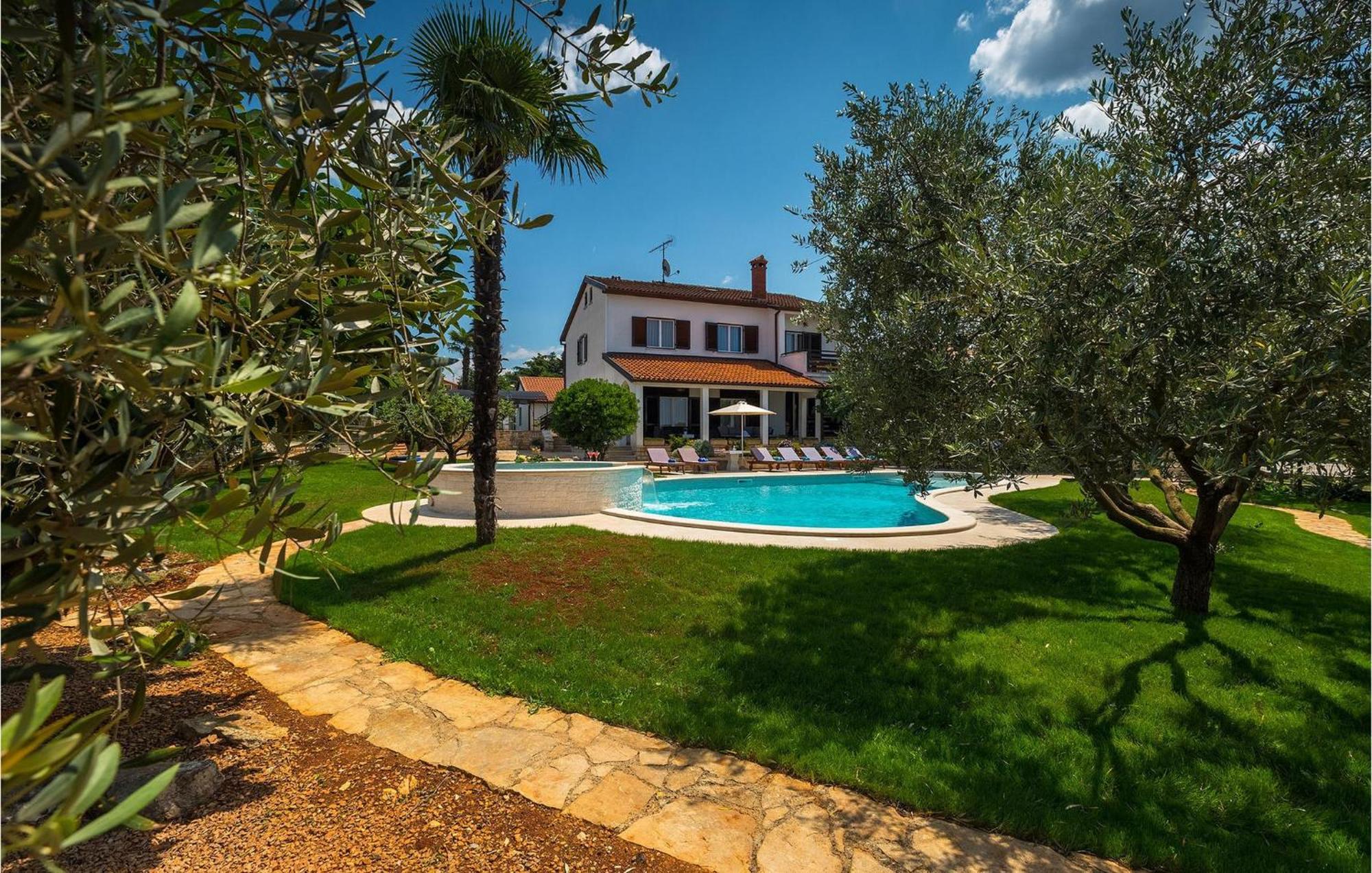 Villa David Пореч Екстериор снимка