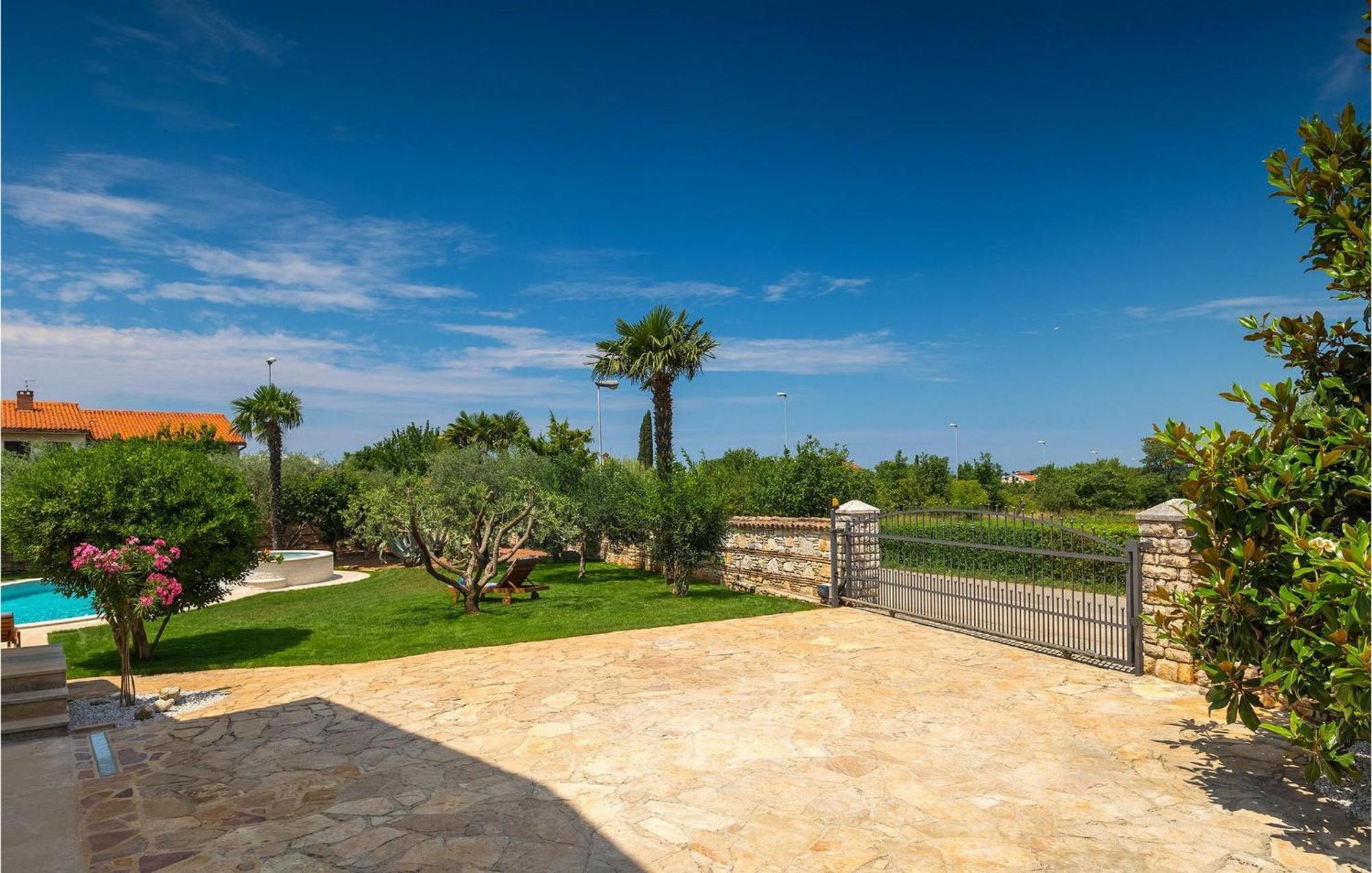 Villa David Пореч Екстериор снимка